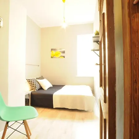 Z Parkingiem W Centrum Sopotu ホームステイ *