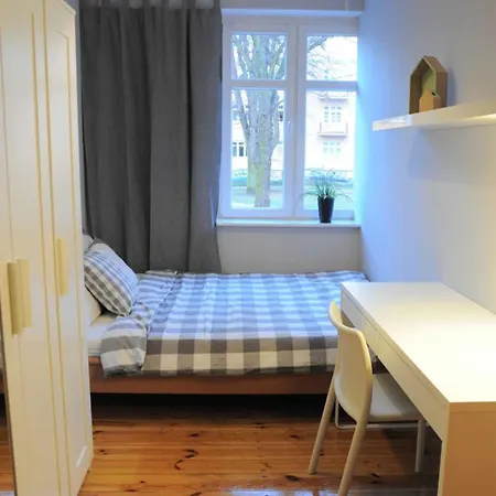 ホームステイ Z Parkingiem W Centrum Sopotu *