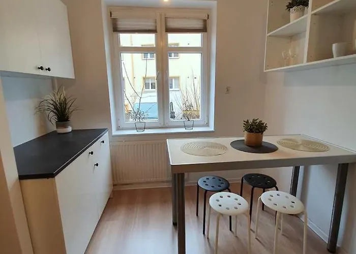 Z Parkingiem W Centrum Sopotu ホームステイ ソポト