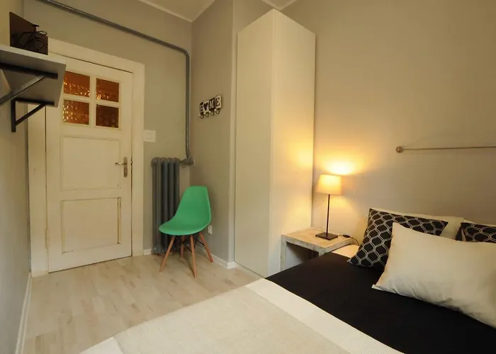 Z Parkingiem W Centrum Sopotu בית אירוח